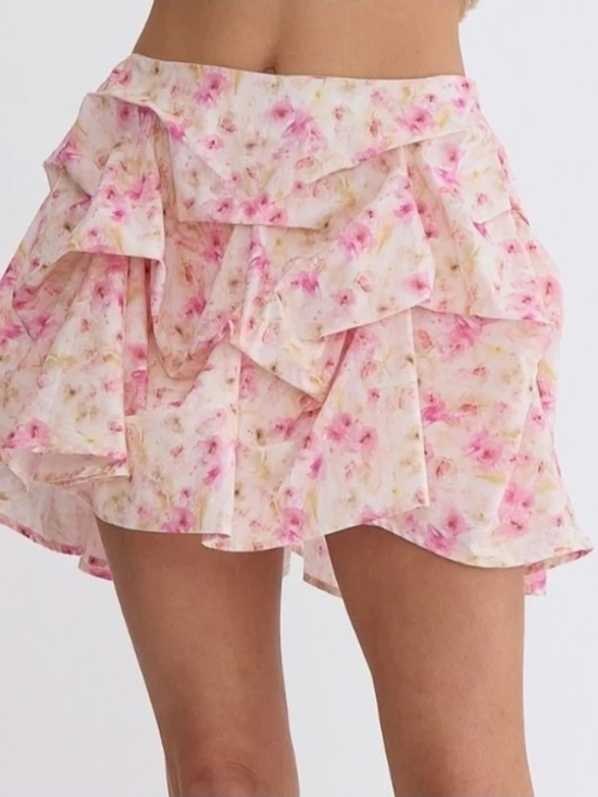 entro Dresses & Skirts - Entro Floral Pink Or Blue Ruffle Mini Skirt